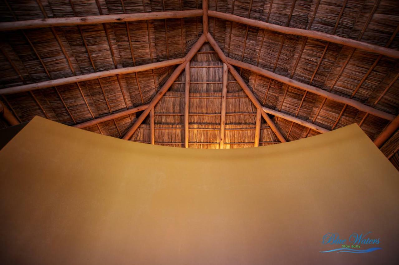 Blue Waters Hotel Arugam Bay Exterior photo