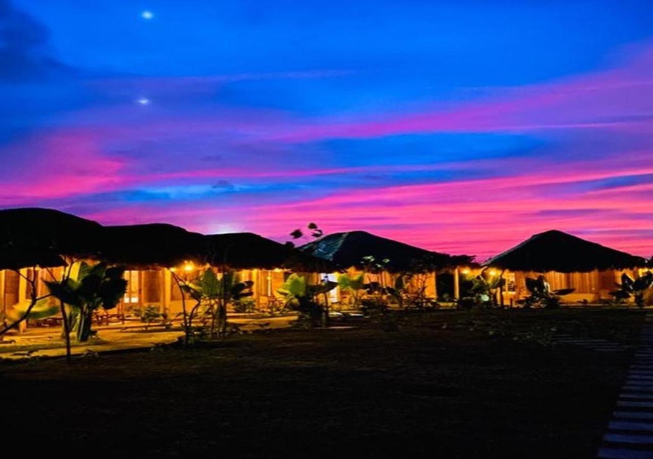Blue Waters Hotel Arugam Bay Exterior photo